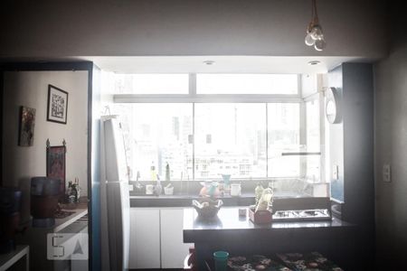 Cozinha de apartamento à venda com 2 quartos, 65m² em Vila Buarque, São Paulo