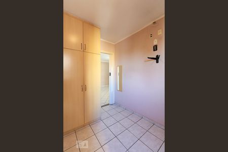 Quarto 1 de apartamento à venda com 2 quartos, 56m² em Jaguaribe, Osasco