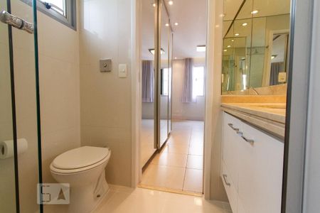 Apartamento à venda com 47m², 2 quartos e 1 vaga Apartamento à venda com 47m², 2 quartos e 1 vagaBanheiro Suíte