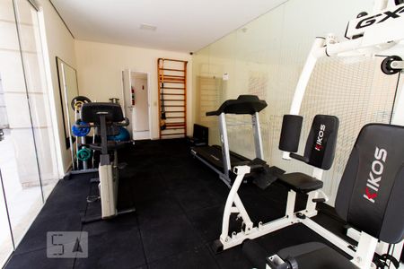 Apartamento à venda com 47m², 2 quartos e 1 vaga Apartamento à venda com 47m², 2 quartos e 1 vagaÁrea comum - Academia