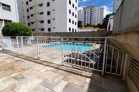 Apartamento à venda com 47m², 2 quartos e 1 vaga Apartamento à venda com 47m², 2 quartos e 1 vagaÁrea comum - Piscina