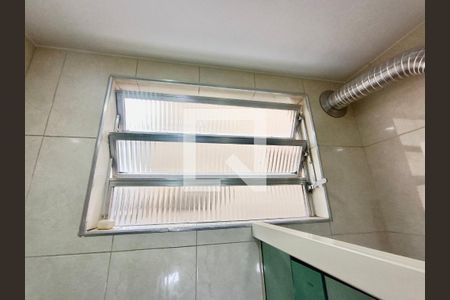 Apartamento à venda com 34m², 1 quarto e sem vagaSuíte banheiro 