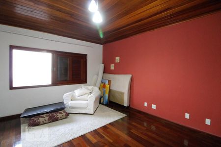 Casa à venda com 365m², 4 quartos e 5 vagas Casa à venda com 365m², 4 quartos e 5 vagasSuíte 3