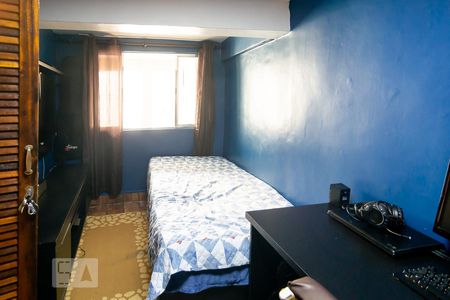 Casa à venda com 200m², 3 quartos e 2 vagas Casa à venda com 200m², 3 quartos e 2 vagasQuarto 3