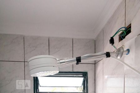 Casa à venda com 200m², 3 quartos e 2 vagas Casa à venda com 200m², 3 quartos e 2 vagasBanheiro Social