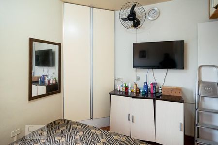 Quarto 2 de casa à venda com 3 quartos, 200m² em Vila Sao Paulo, São Paulo