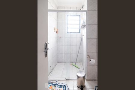 Casa à venda com 200m², 3 quartos e 2 vagas Casa à venda com 200m², 3 quartos e 2 vagasBanheiro Social