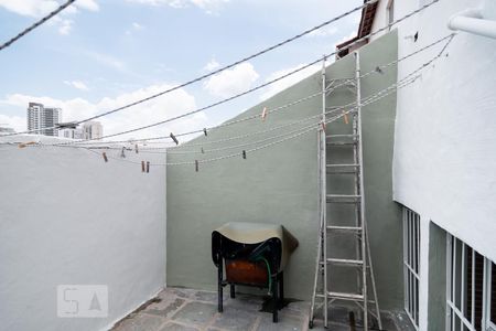 Casa à venda com 200m², 3 quartos e 2 vagas Casa à venda com 200m², 3 quartos e 2 vagasQuintal