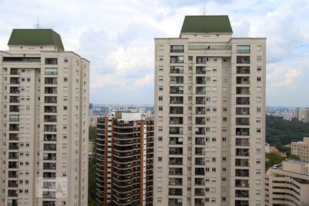 Vista da varanda da sala de apartamento à venda com 2 quartos, 64m² em Vila Suzana, São Paulo