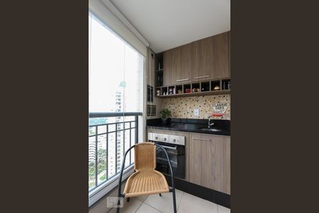 Varanda da sala de apartamento à venda com 2 quartos, 64m² em Vila Suzana, São Paulo