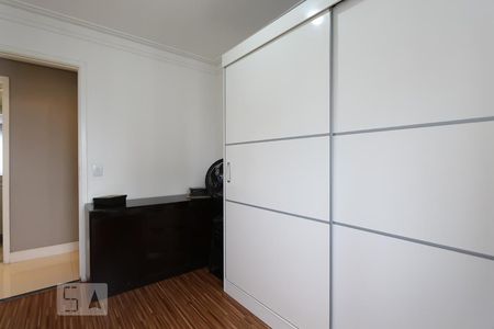 Apartamento à venda com 64m², 2 quartos e 1 vagaQuarto