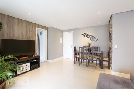 Sala de apartamento à venda com 2 quartos, 64m² em Vila Suzana, São Paulo