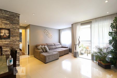 Sala de apartamento à venda com 2 quartos, 64m² em Vila Suzana, São Paulo
