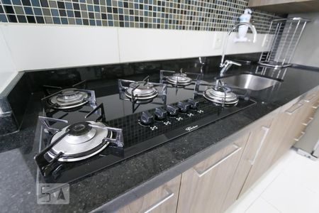 Apartamento à venda com 64m², 2 quartos e 1 vagaCozinha - Cooktop