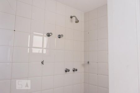 Apartamento para alugar com 74m², 3 quartos e 2 vagas Apartamento para alugar com 74m², 3 quartos e 2 vagasBanheiro de serviço