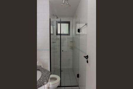 Apartamento para alugar com 74m², 3 quartos e 2 vagas Apartamento para alugar com 74m², 3 quartos e 2 vagasBanheiro