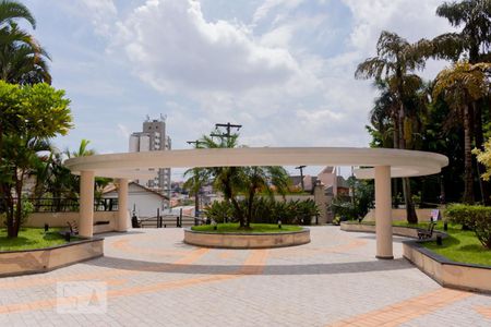 Apartamento para alugar com 74m², 3 quartos e 2 vagas Apartamento para alugar com 74m², 3 quartos e 2 vagasPraça de entrada