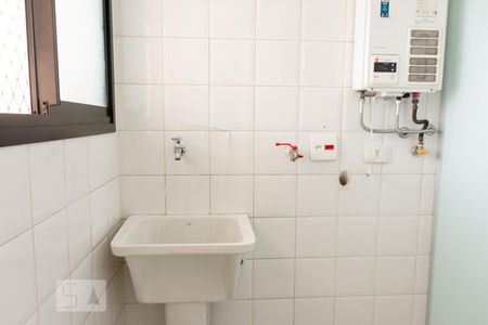 Apartamento para alugar com 74m², 3 quartos e 2 vagas Apartamento para alugar com 74m², 3 quartos e 2 vagasLavanderia