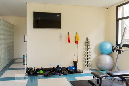 Apartamento para alugar com 74m², 3 quartos e 2 vagas Apartamento para alugar com 74m², 3 quartos e 2 vagasAcademia