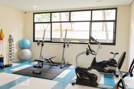 Apartamento para alugar com 74m², 3 quartos e 2 vagas Apartamento para alugar com 74m², 3 quartos e 2 vagasAcademia