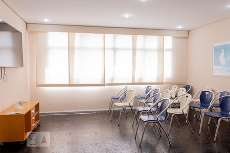 Apartamento para alugar com 74m², 3 quartos e 2 vagas Apartamento para alugar com 74m², 3 quartos e 2 vagasSala de filme