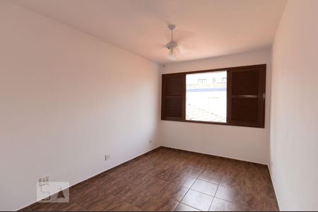 Quarto 1 de casa para alugar com 2 quartos, 140m² em Embaré, Santos