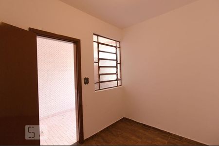 Casa para alugar com 140m², 2 quartos e 2 vagasQuarto de serviço