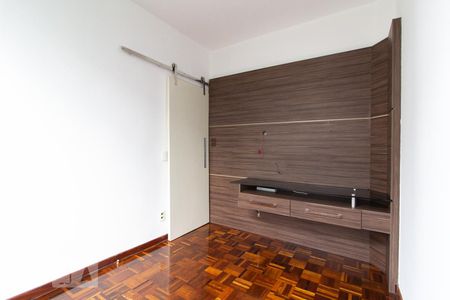 Quarto 2 de apartamento para alugar com 3 quartos, 60m² em Sagrada Família, Belo Horizonte