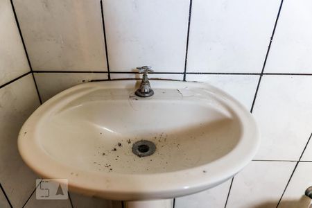 Banheiro de kitnet/studio para alugar com 1 quarto, 25m² em Jardim Japão, São Paulo