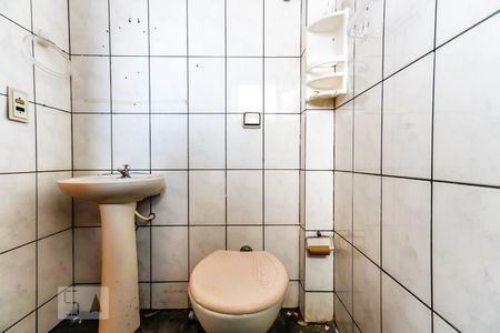 Banheiro de kitnet/studio para alugar com 1 quarto, 25m² em Jardim Japão, São Paulo