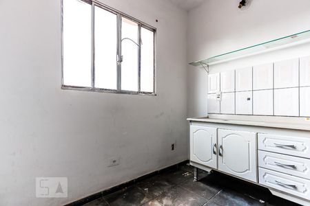 Cozinha de kitnet/studio para alugar com 1 quarto, 25m² em Jardim Japão, São Paulo