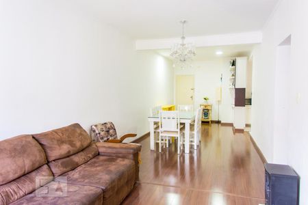Sala de Estar de apartamento à venda com 3 quartos, 106m² em Vila Bastos, Santo André
