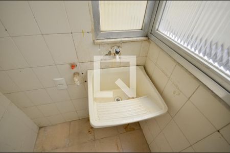Apartamento à venda com 68m², 2 quartos e sem vaga Apartamento à venda com 68m², 2 quartos e sem vagaÁrea de Serviço