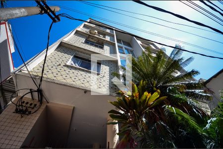 Apartamento à venda com 68m², 2 quartos e sem vaga Apartamento à venda com 68m², 2 quartos e sem vagaFachada
