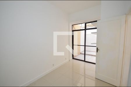 Quarto 1 de apartamento para alugar com 2 quartos, 68m² em Tijuca, Rio de Janeiro