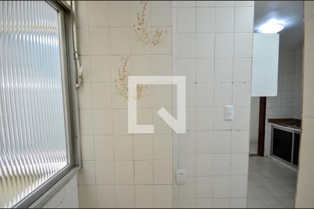 Apartamento à venda com 68m², 2 quartos e sem vaga Apartamento à venda com 68m², 2 quartos e sem vagaÁrea de Serviço