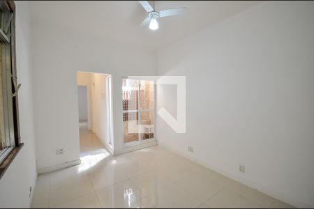 Sala de apartamento para alugar com 2 quartos, 68m² em Tijuca, Rio de Janeiro