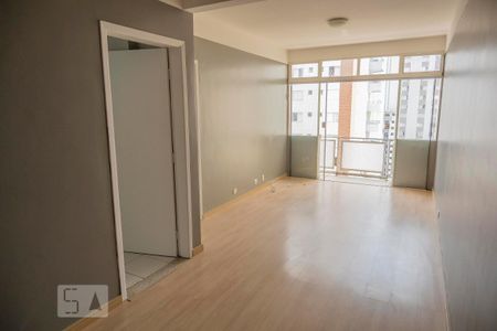Apartamento à venda com 79m², 2 quartos e 1 vaga Apartamento à venda com 79m², 2 quartos e 1 vagaSala