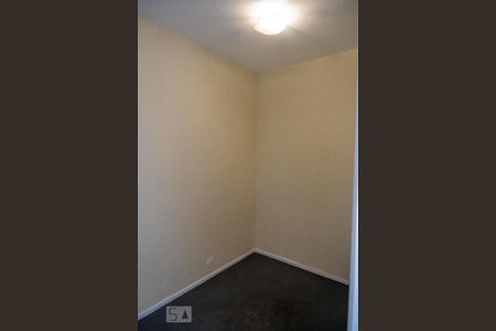 Apartamento à venda com 79m², 2 quartos e 1 vaga Apartamento à venda com 79m², 2 quartos e 1 vagaQuarto Fundos