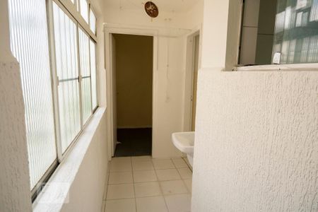 Apartamento à venda com 79m², 2 quartos e 1 vaga Apartamento à venda com 79m², 2 quartos e 1 vagaLavanderia