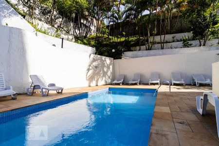 Apartamento à venda com 68m², 3 quartos e 1 vagaÁrea comum - Piscina