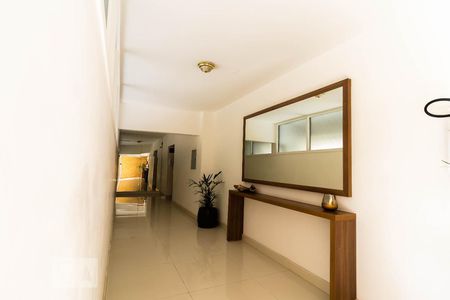 Apartamento à venda com 68m², 3 quartos e 1 vagaÁrea Comum - Hall de Entrada