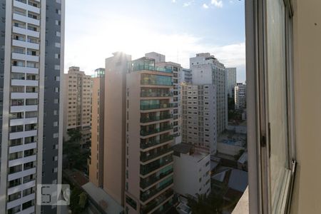 Vista Quarto 2 de apartamento para alugar com 2 quartos, 55m² em Vila Buarque, São Paulo