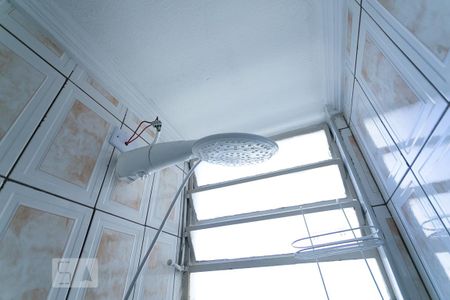 Apartamento para alugar com 55m², 2 quartos e sem vagaChuveiro elétrico