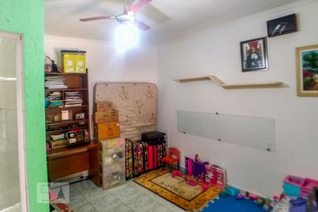 Casa à venda com 180m², 3 quartos e 1 vaga Casa à venda com 180m², 3 quartos e 1 vagaEdícula