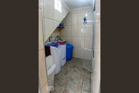 Casa à venda com 180m², 3 quartos e 1 vaga Casa à venda com 180m², 3 quartos e 1 vagaÁrea de Serviço