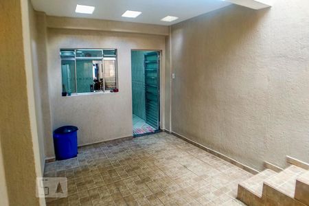 Casa à venda com 180m², 3 quartos e 1 vaga Casa à venda com 180m², 3 quartos e 1 vagaÁrea de Serviço