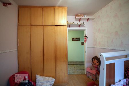 Casa à venda com 176m², 3 quartos e 2 vagasQuarto 2