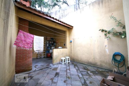 Casa à venda com 176m², 3 quartos e 2 vagasÁrea de Serviço