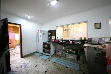 Casa à venda com 176m², 3 quartos e 2 vagasCozinha